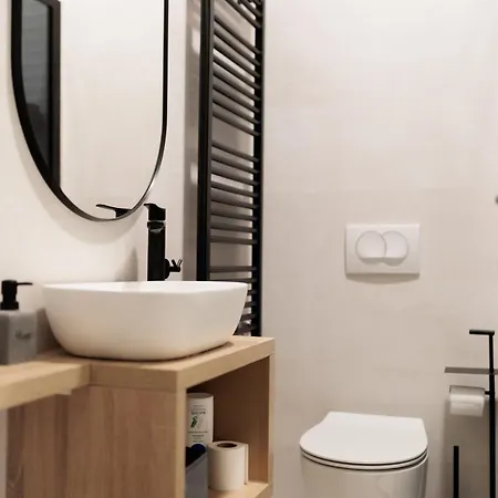 Zarina Apartment - Old Town Center Zara Esterno foto