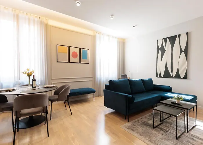 Zarina Apartment - Old Town Center